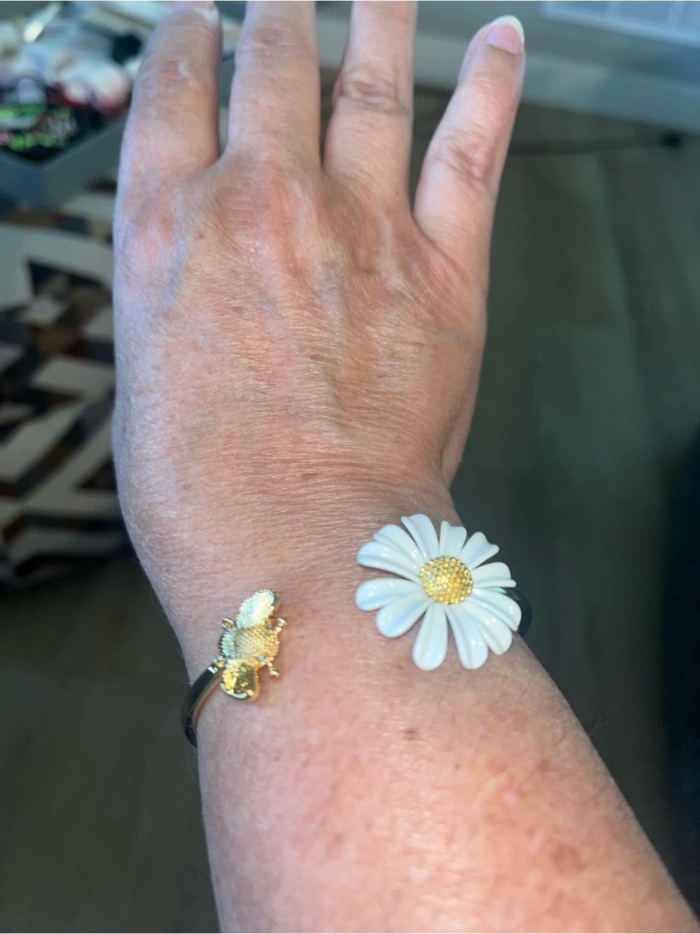 NWT Kate Spade Daisy & Bee Bracelet